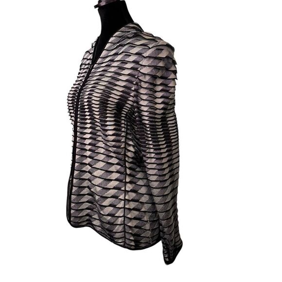 Giorgio Armani Zippered Viscose Sweater Jacket (EU 48/US 16) - Picture 4 of 11